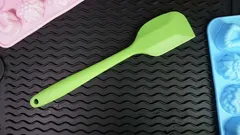 なぜシリコンのヘラを冷凍庫に入れるのか――ほとんど知られていないその効果